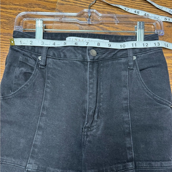 Sz 3 Tinseltown Flared Jeans Black Dark Wash Stretch Frayed Hem 5-Pocket Denim - Picture 7 of 12